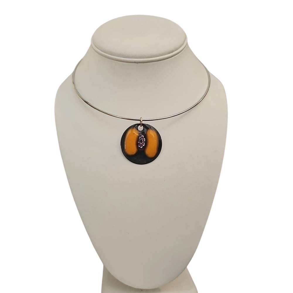 🦋 Gold and Orange Choker Floating Necklace with Elegant Design